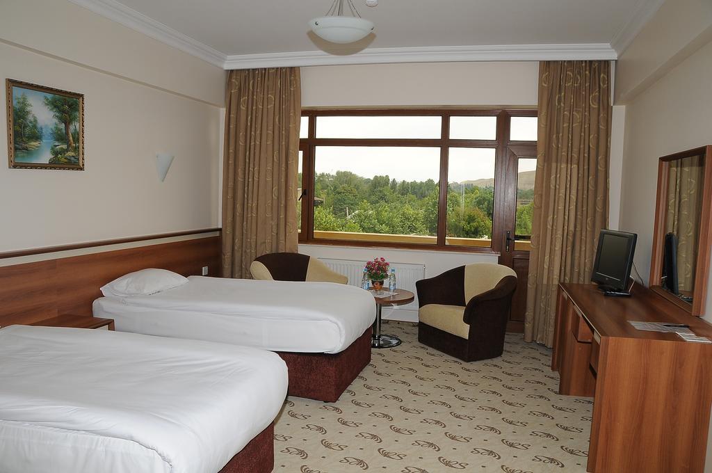 River Side Hotel มิงกาเชเวียร์ ห้อง รูปภาพ