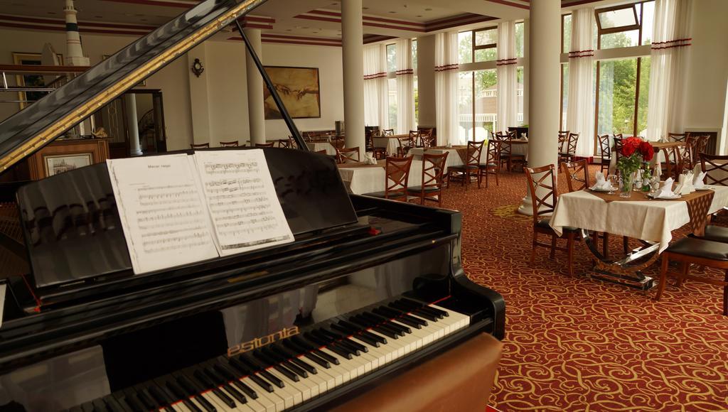 River Side Hotel มิงกาเชเวียร์ ภายนอก รูปภาพ