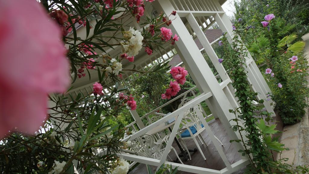 River Side Hotel มิงกาเชเวียร์ ภายนอก รูปภาพ